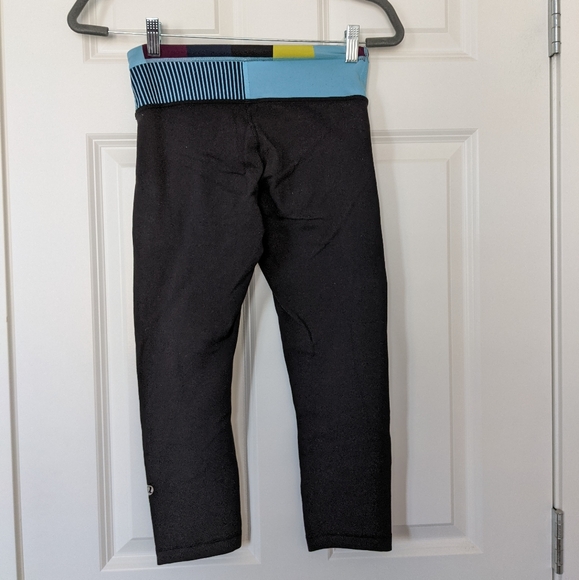 🆕Lululemon cropped leggings - Picture 1 of 2